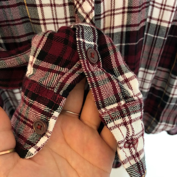 Flannel styled button down - Picture 4 of 6